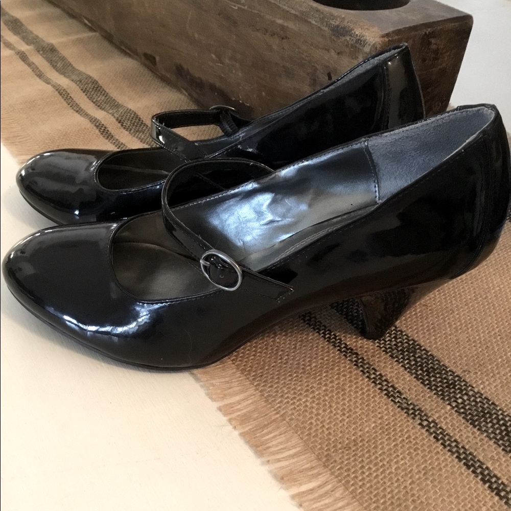Naturalized Patent Mary Jane Heels
